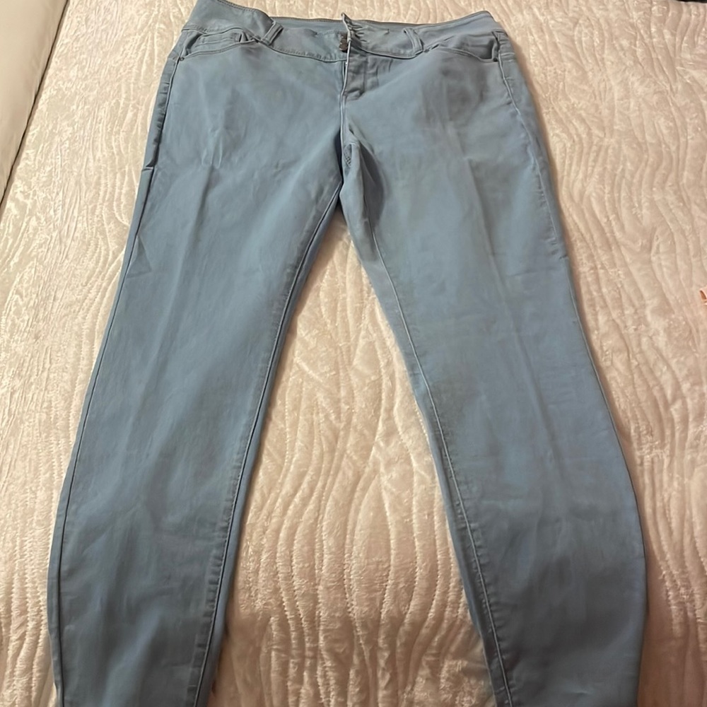 Wax Jean Light Blue| size 18